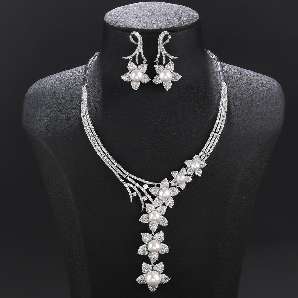 Petal Cascade Pearl Earrings - Voisson