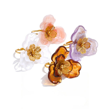 Petal Glass Ring - Voisson
