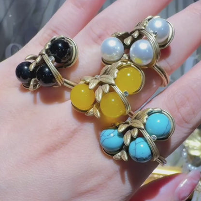 Versailles Pearl Cluster Ring