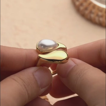 Broche de Flor Escarchada 