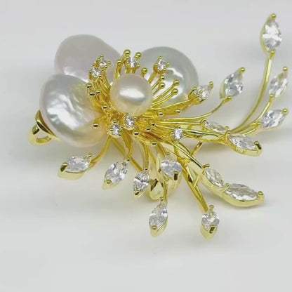Broche Fleur Givrée 