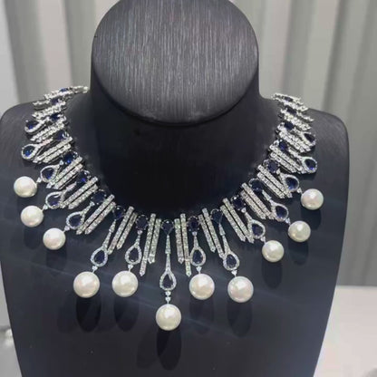 Rote Muse Perlenkette 