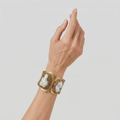 Bracciale aperta con zircone zircone con zircone perle d'acqua dolce