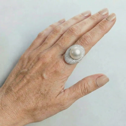 Swanlight Pearl Ring