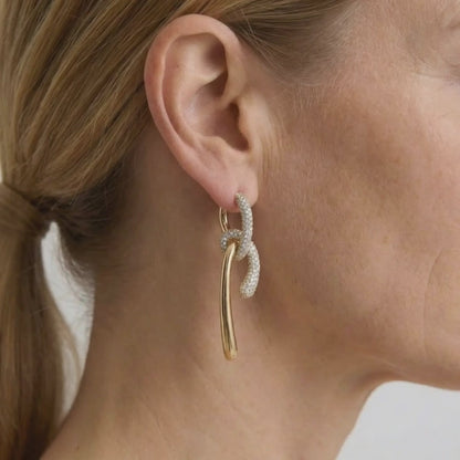Halo Halo noué des boucles d'oreilles en zircon