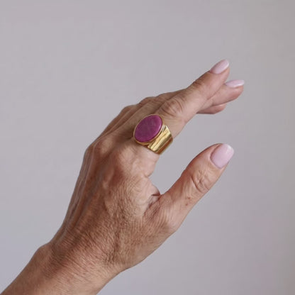 Oval Stone Signet Ring