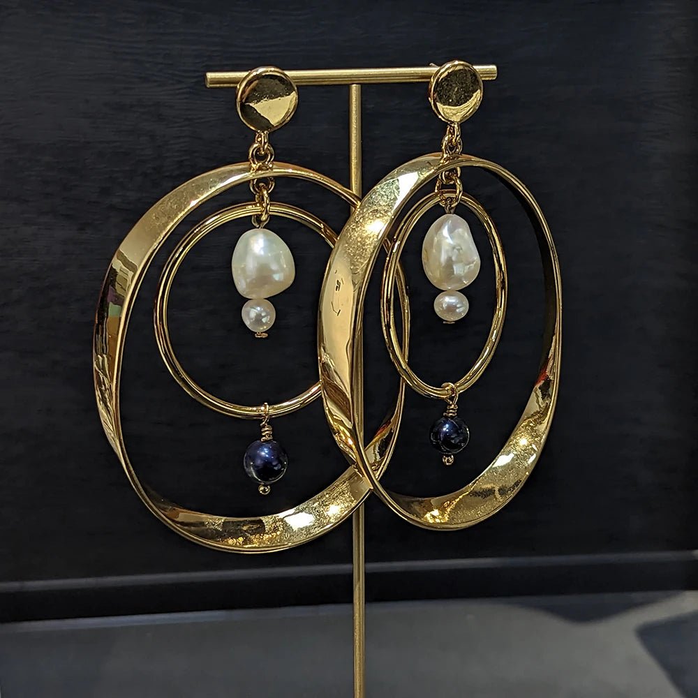 RadianceRing Pearl Drop Earrings - Voisson