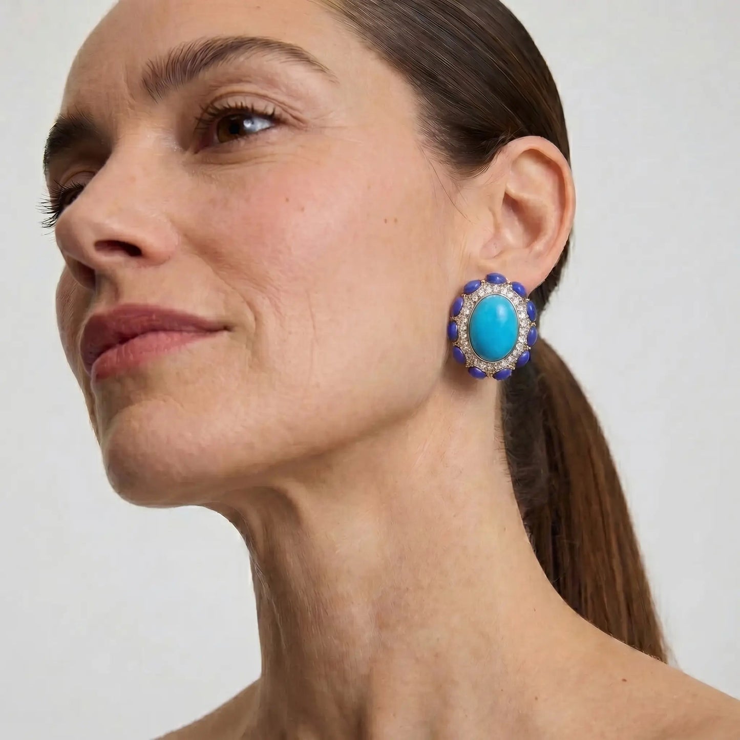 Regal Halo Stud Earrings - Voisson