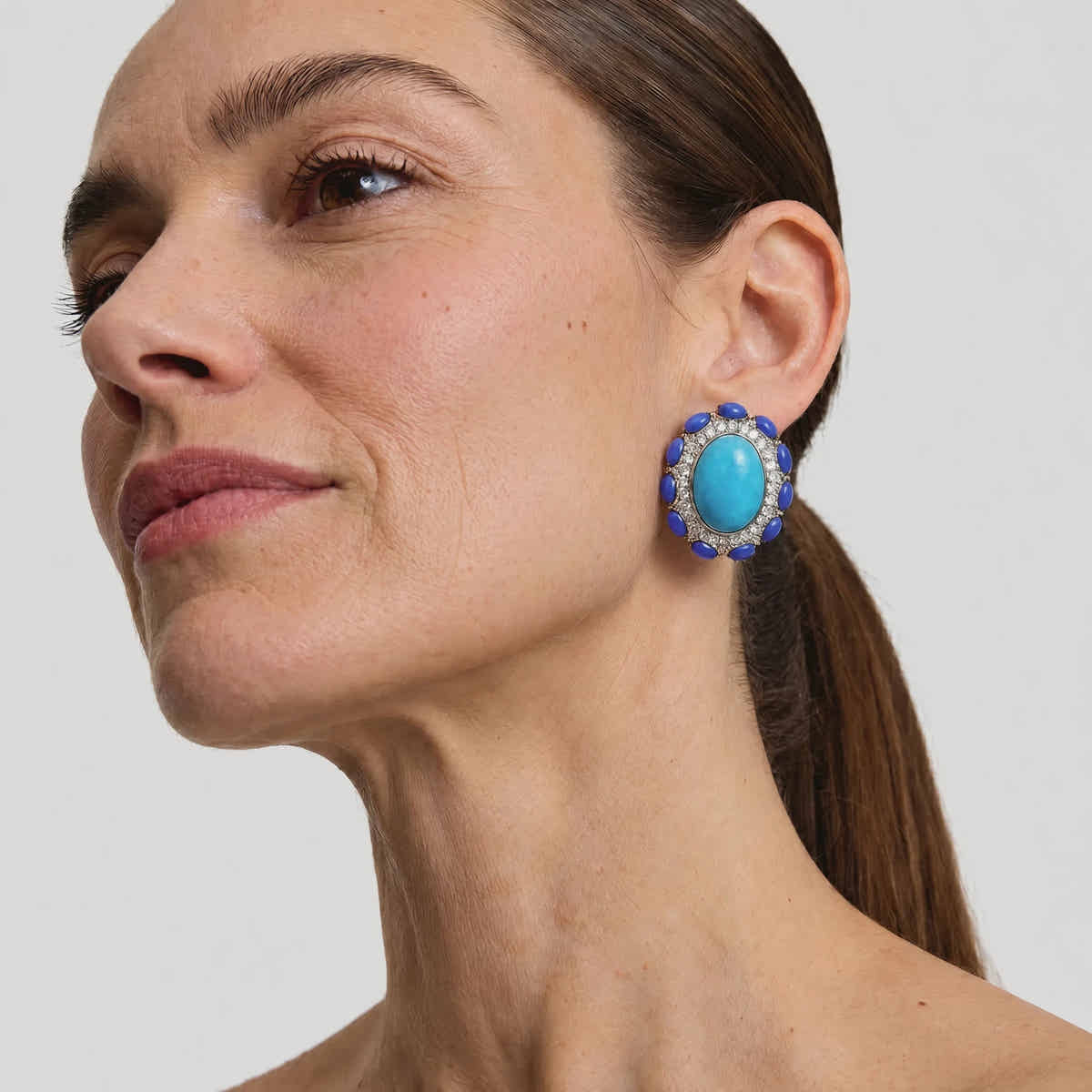 Regal Halo Stud Earrings - Voisson
