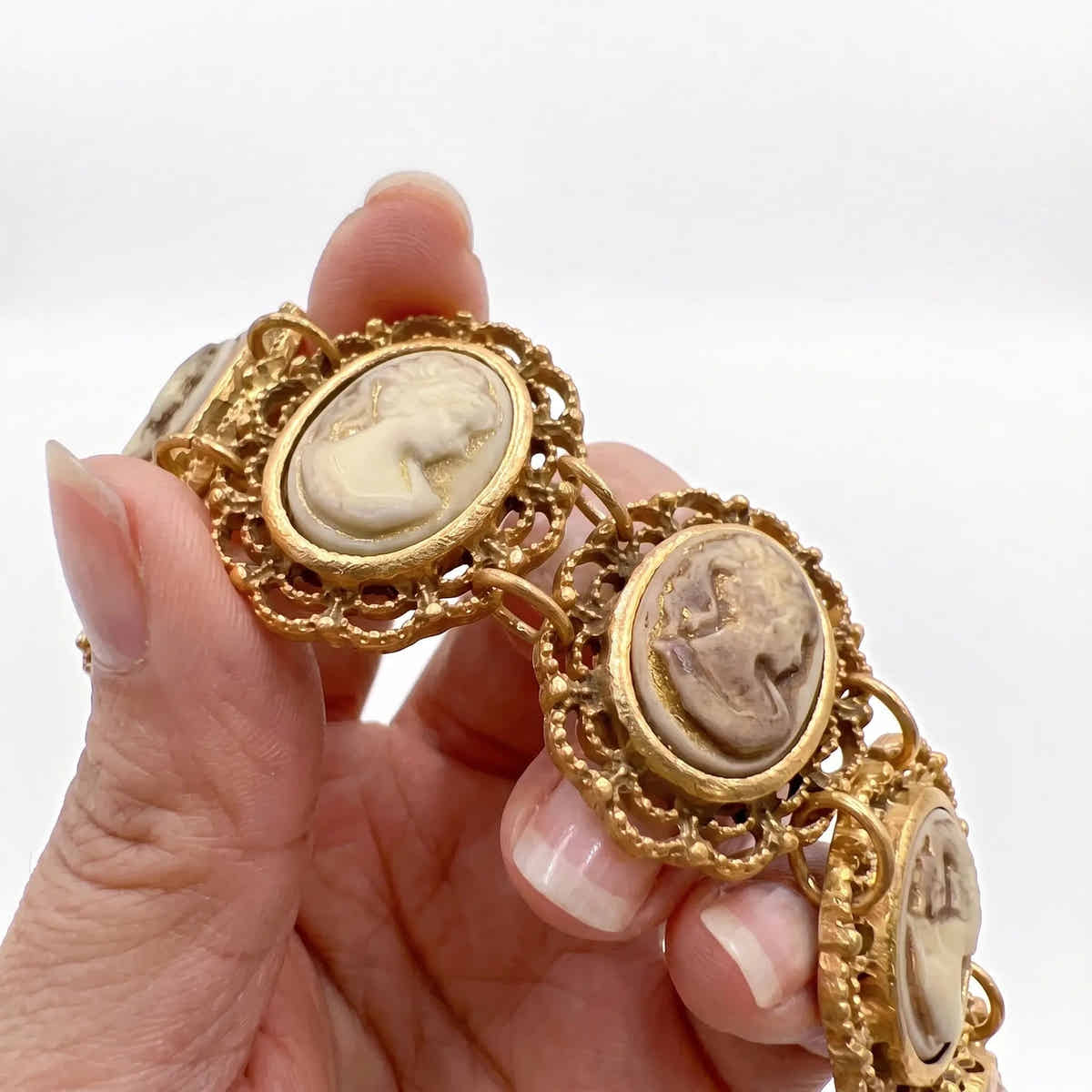 Regency Portrait Bracelet - Voisson