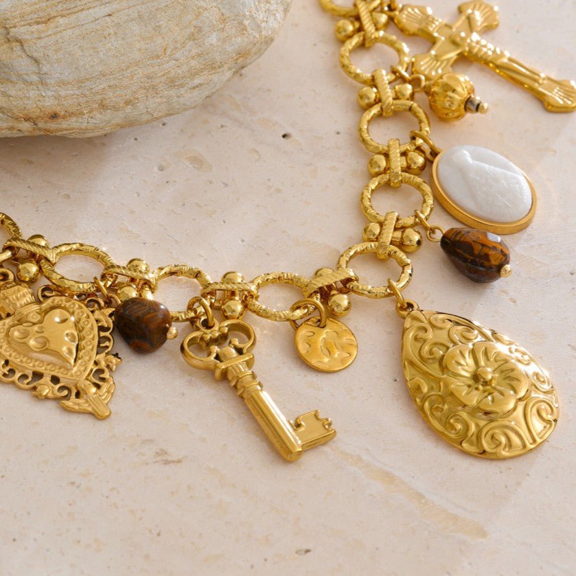 Relic Heart Necklace - Voisson