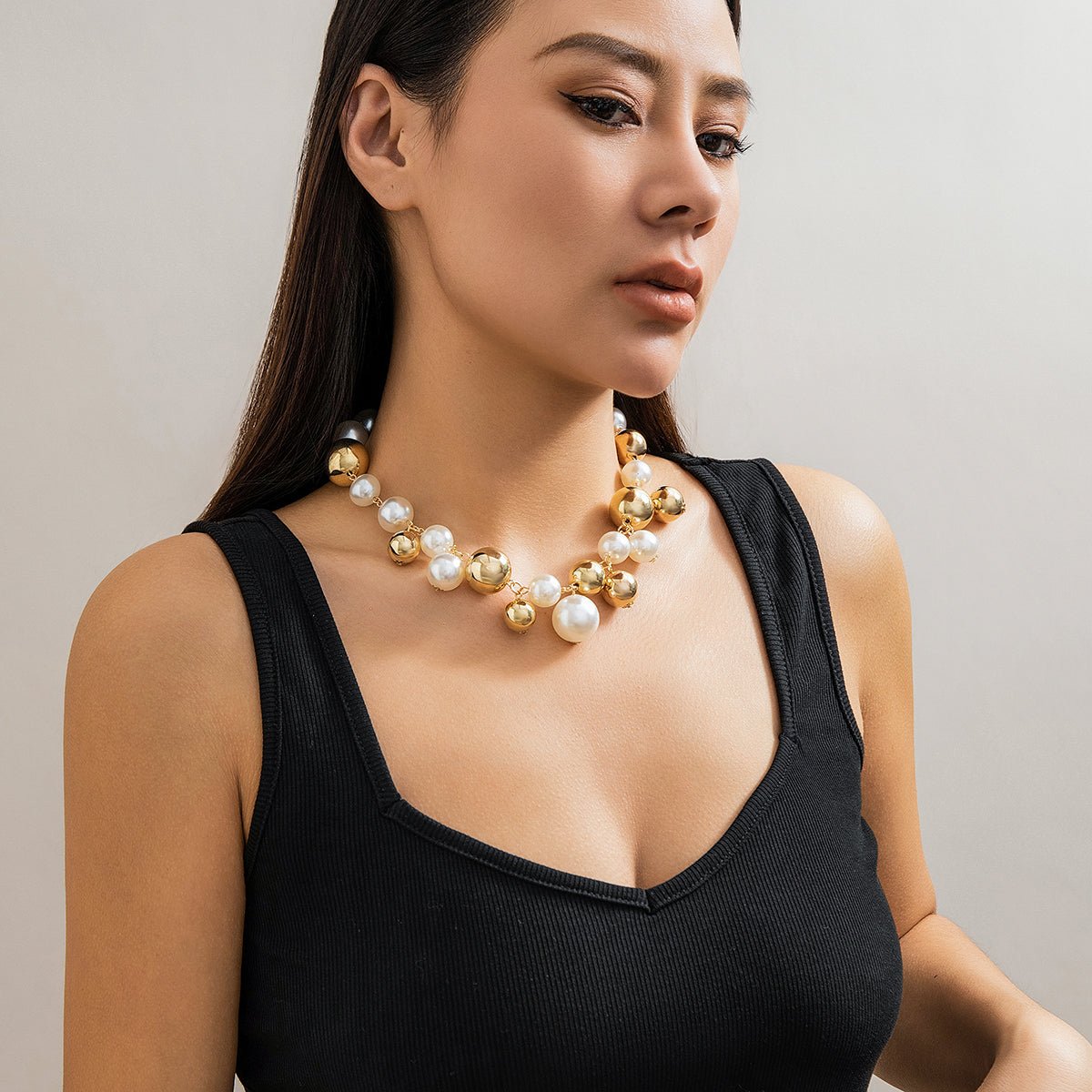 Ritz Acrylic Chunky Bead Necklace - Voisson