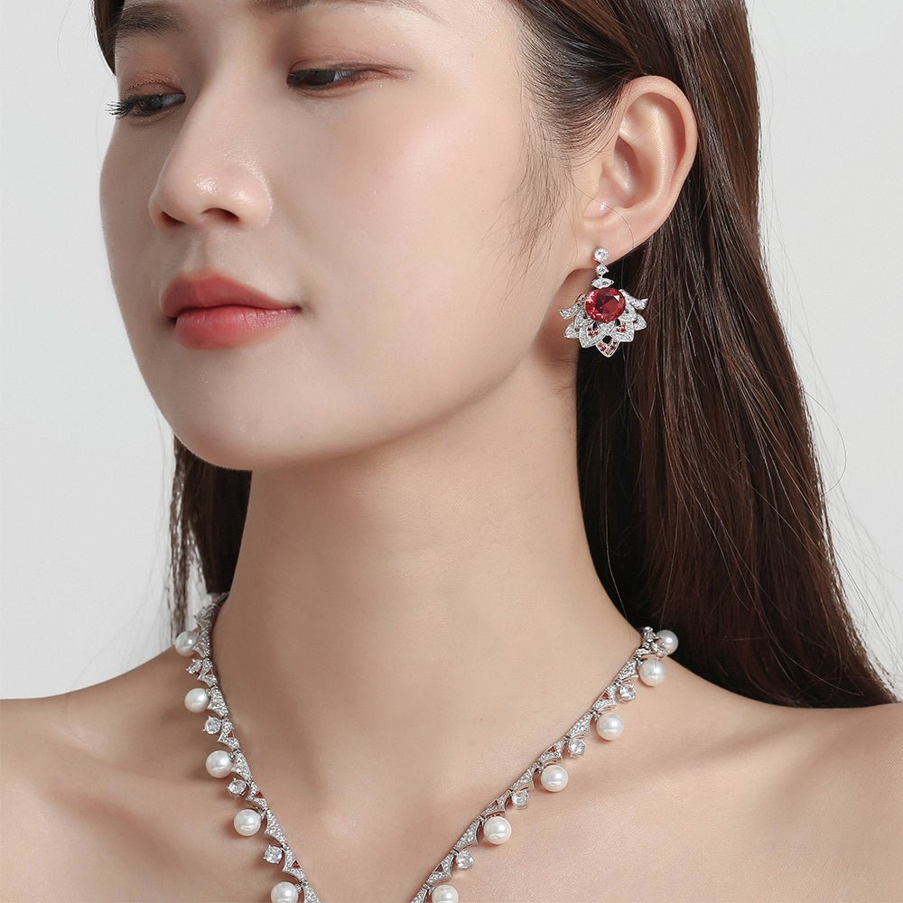 Scarlet Lotus Pearl Earrings - Voisson