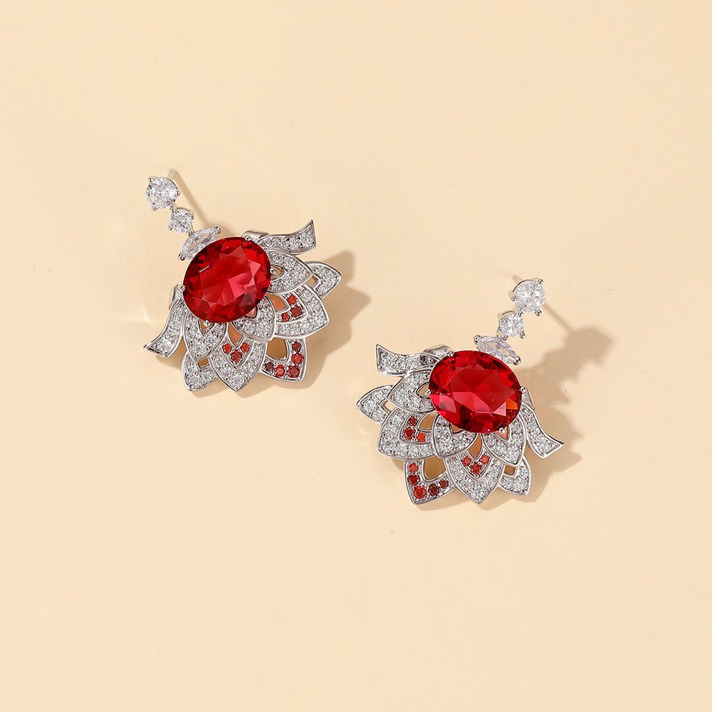 Scarlet Lotus Pearl Earrings - Voisson
