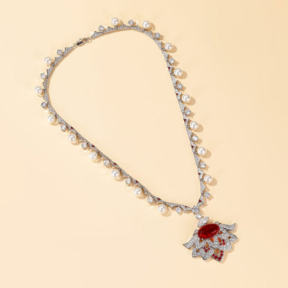 Scarlet Lotus Pearl Necklace - Voisson