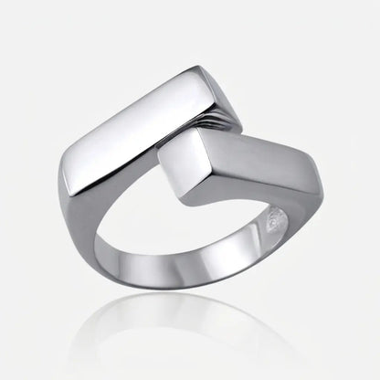 Sculpted Loop 925 Silver Ring - Voisson
