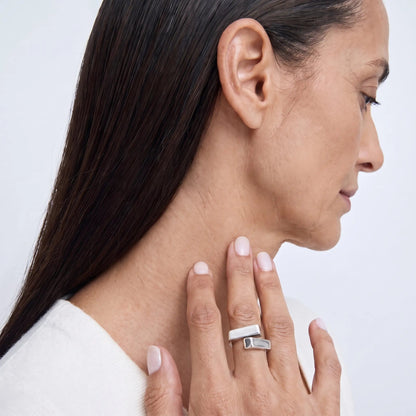 Sculpted Loop 925 Silver Ring - Voisson