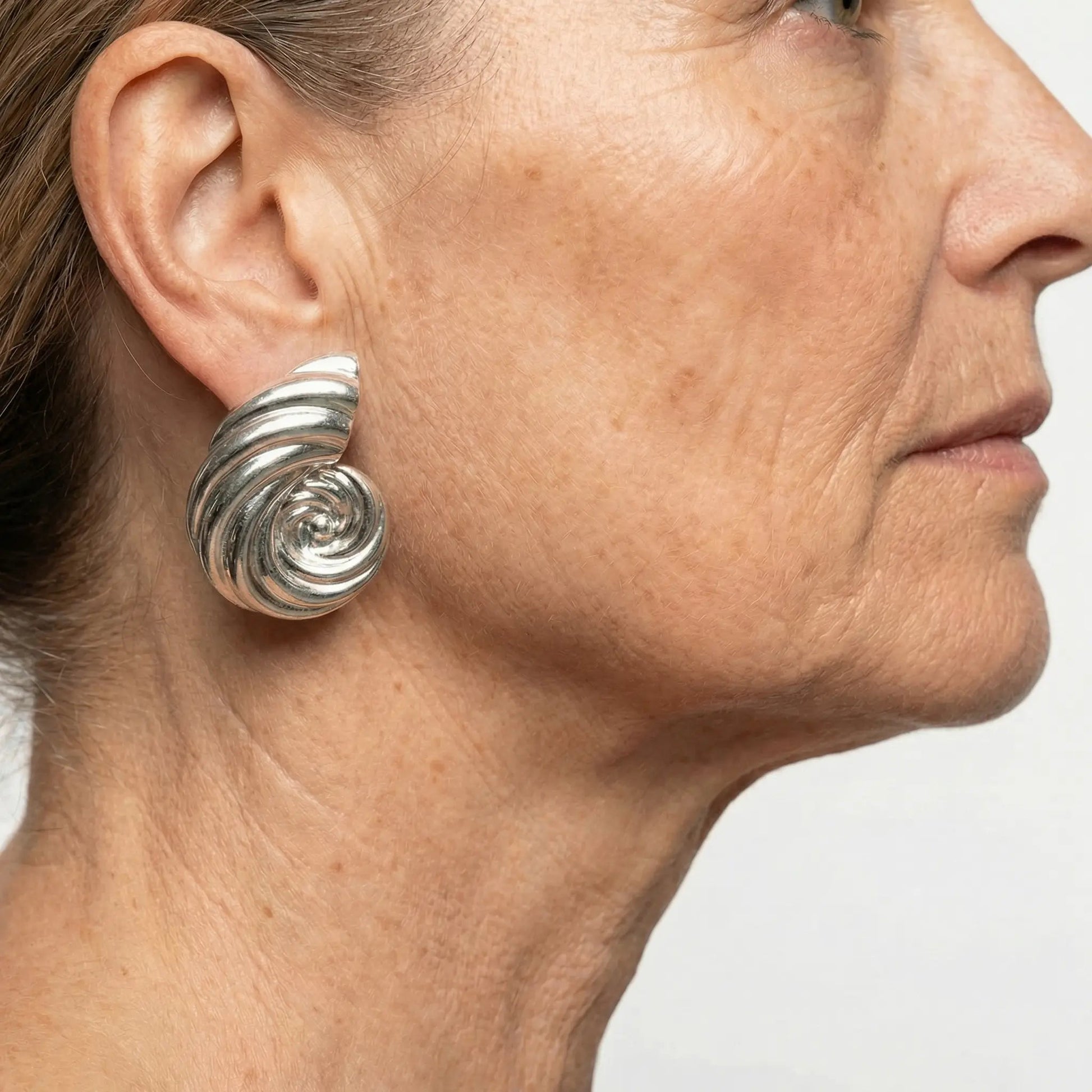 Seashell Swirl Exaggerated Earrings - Voisson
