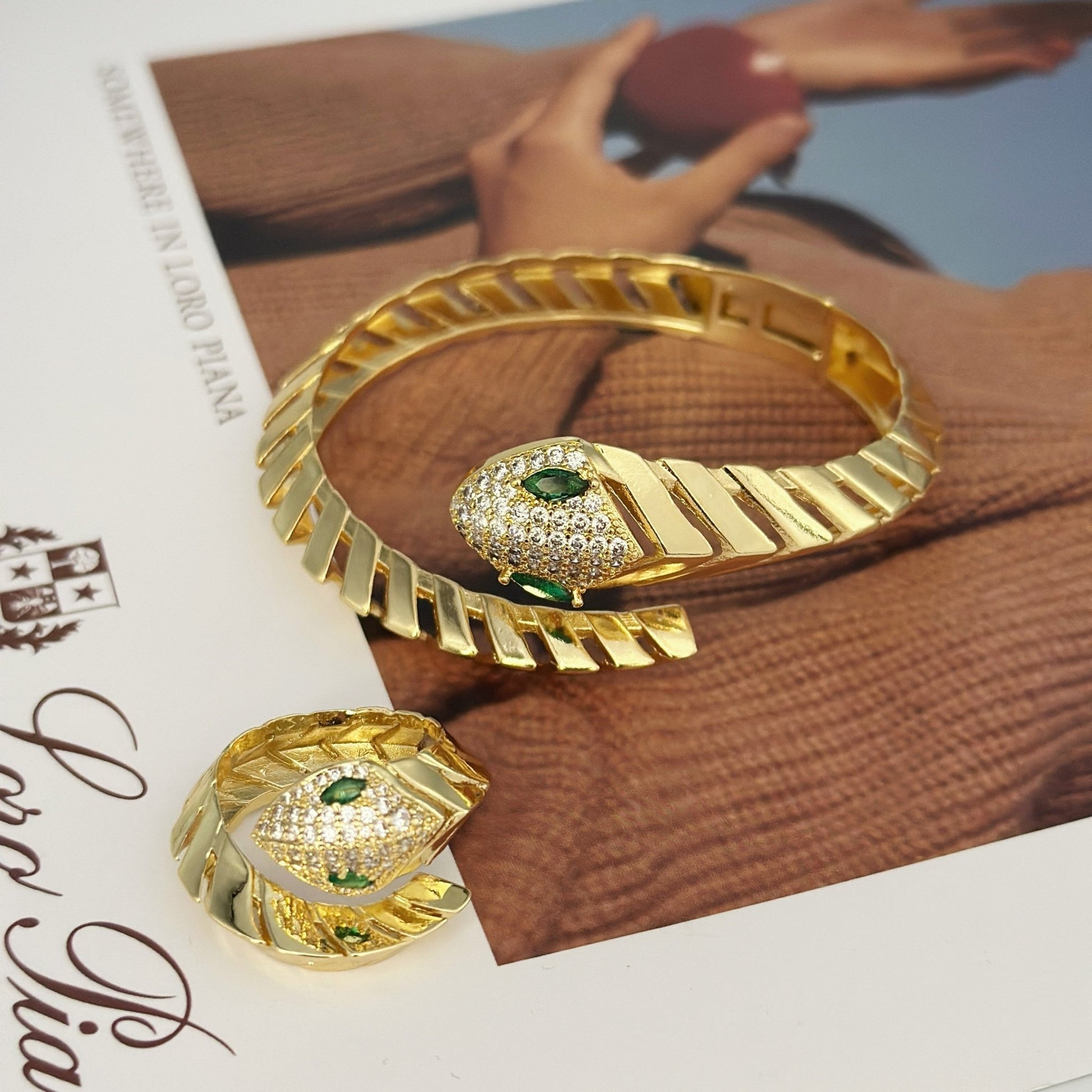 Serpent Embrace Ring - Voisson