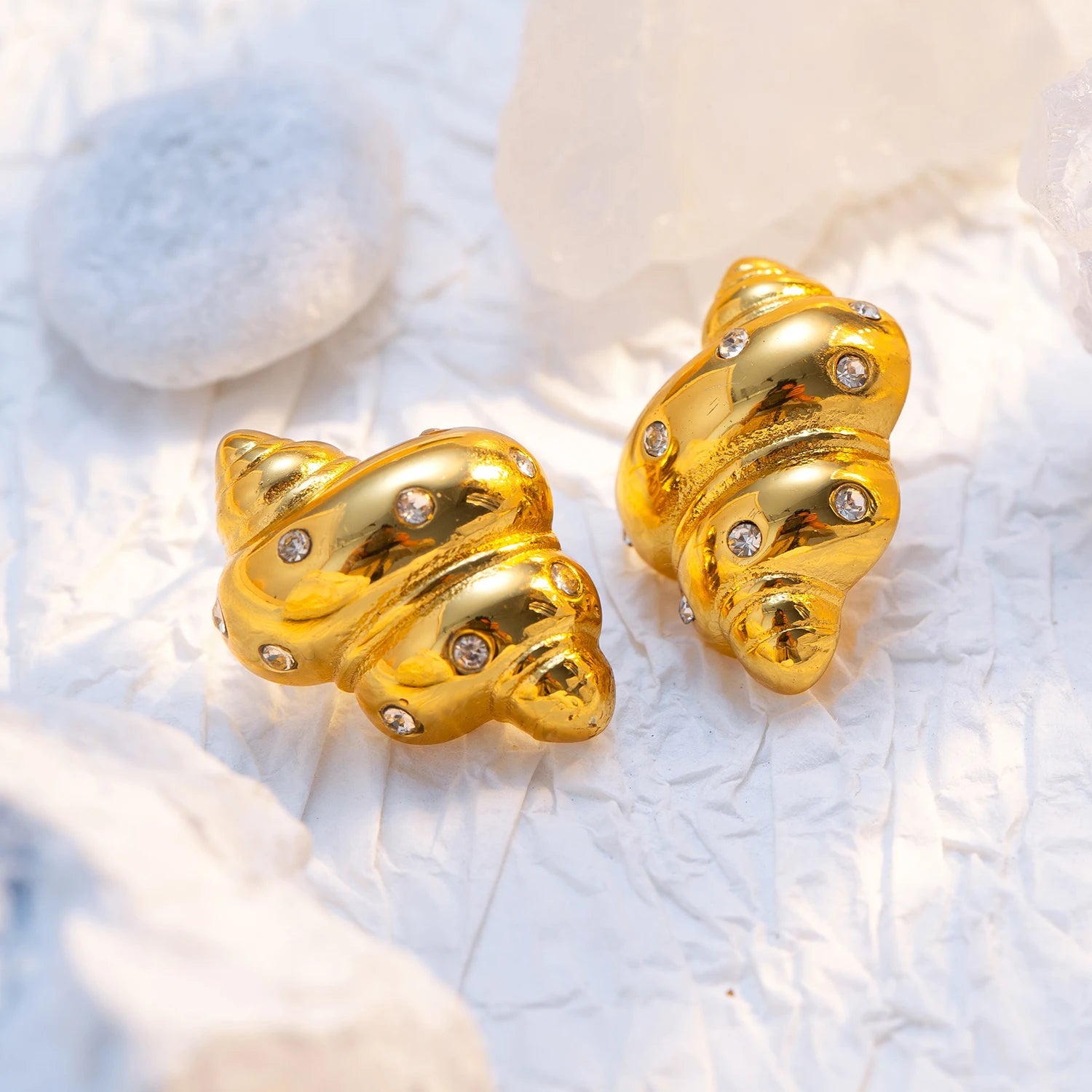 ShellPop Stud Earrings - Voisson