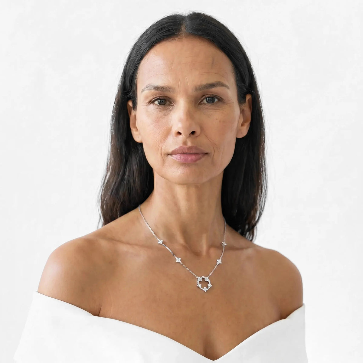 Starlight Halo Necklace - Voisson