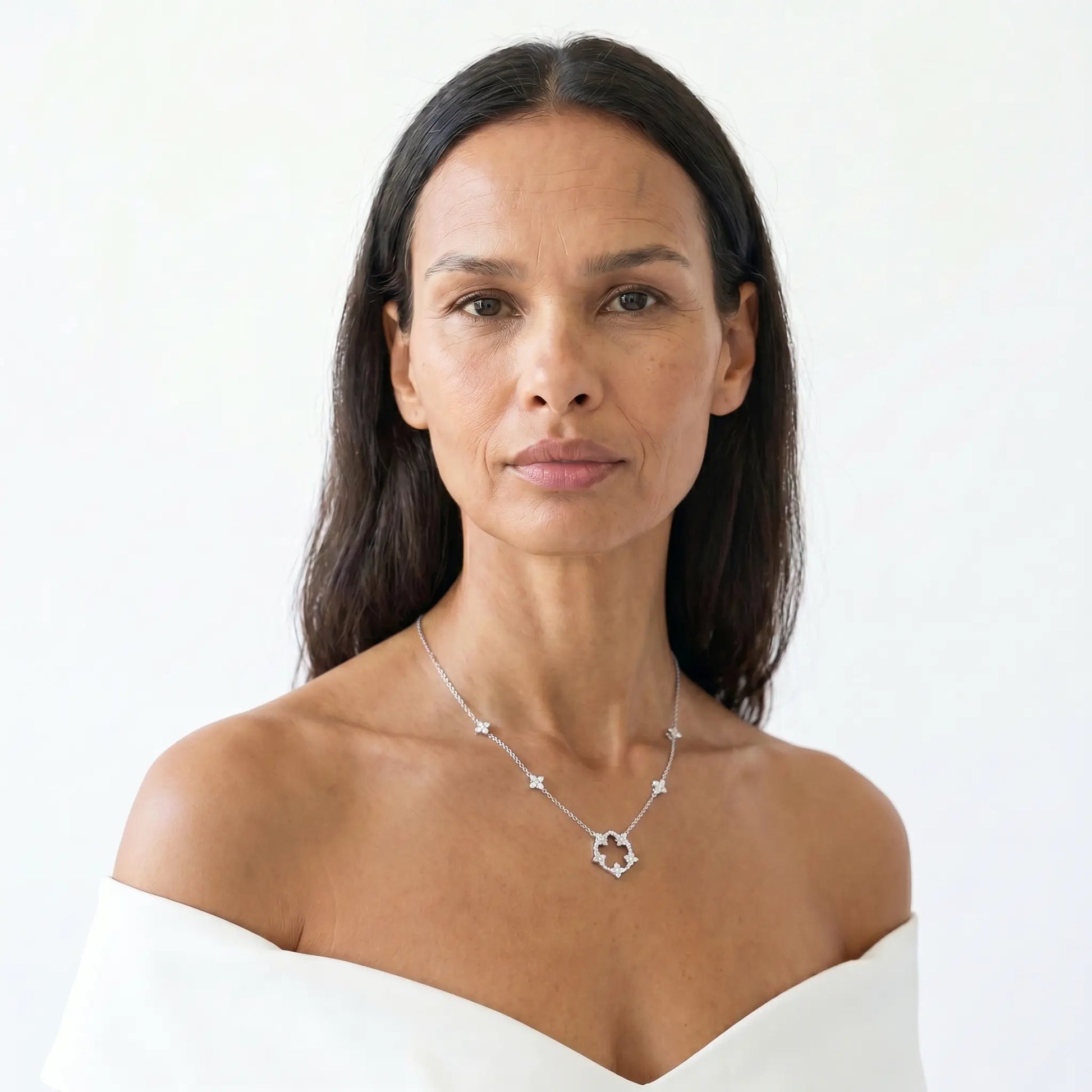 Starlight Halo Necklace - Voisson