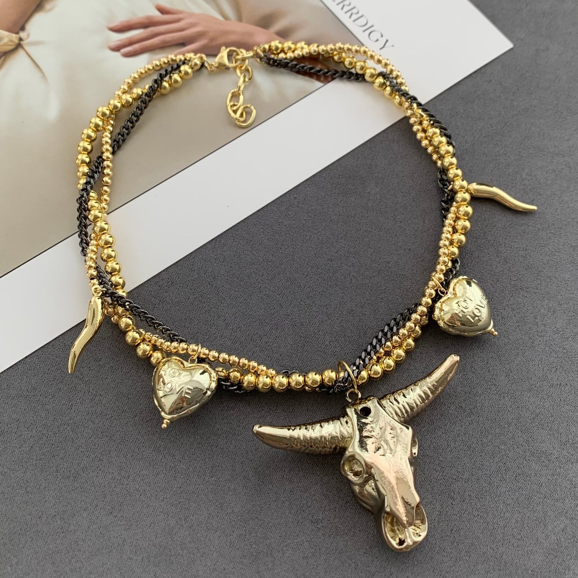 ToroHeart Necklace - Voisson