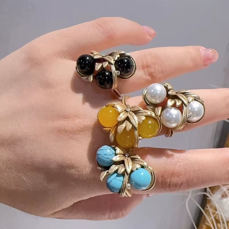 Versailles Pearl Cluster Ring - Voisson