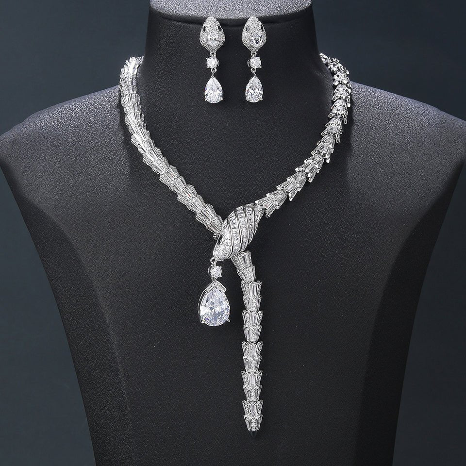 Viper Elegance Earrings - Voisson