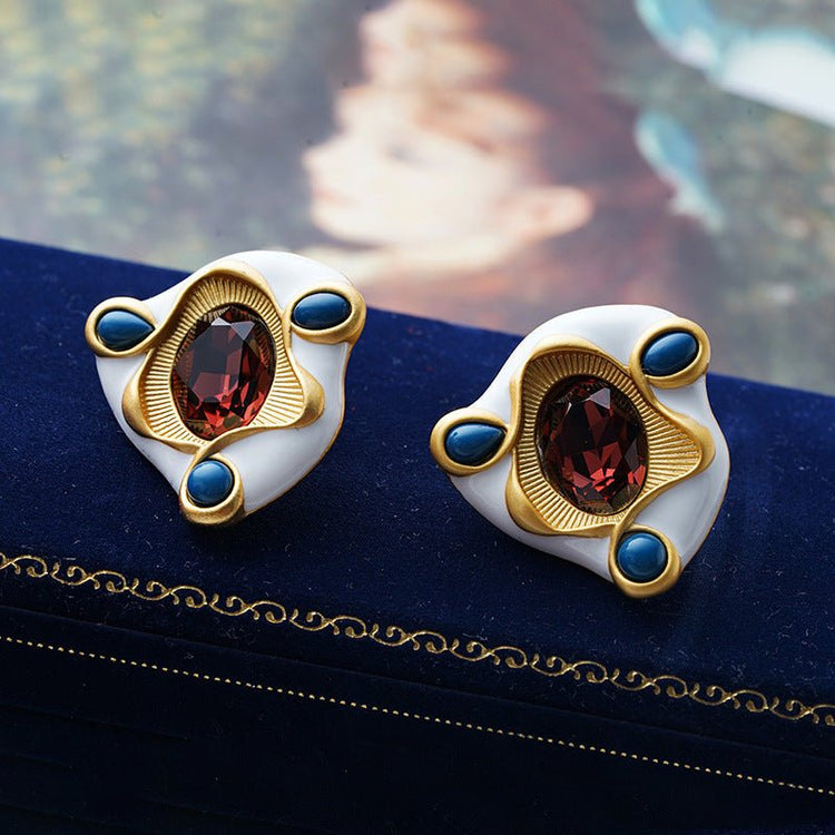 VistaVibe Vintage Ruby Stud Earrings - Voisson