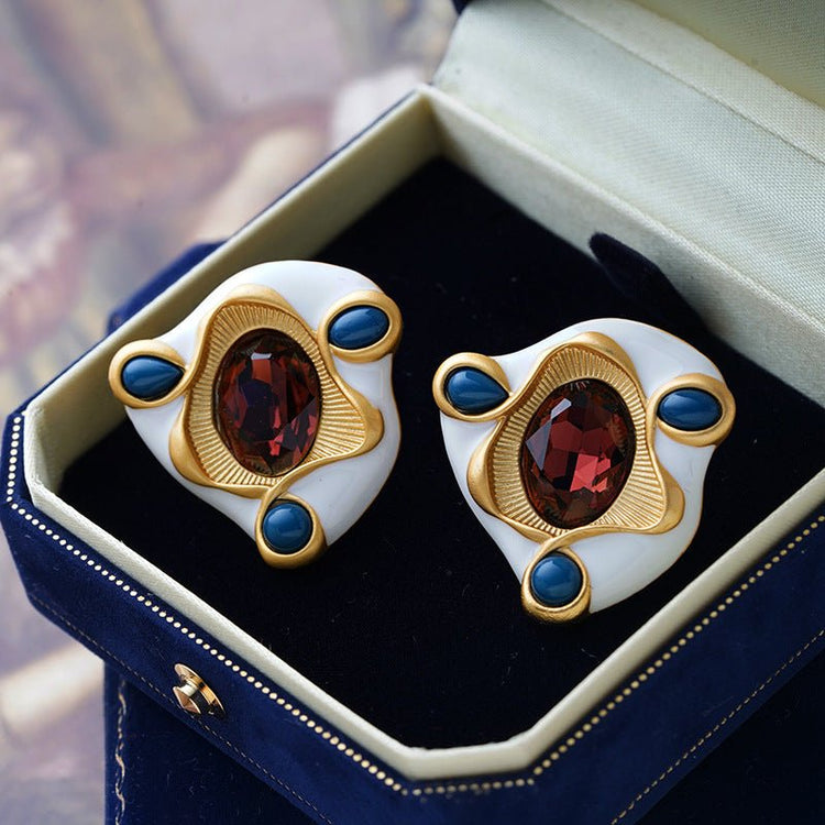 VistaVibe Vintage Ruby Stud Earrings - Voisson