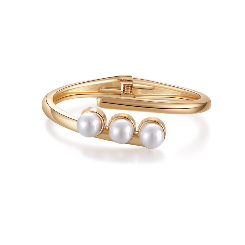 WhisperWing Baroque Pearl Cuff Bracelet - Voisson