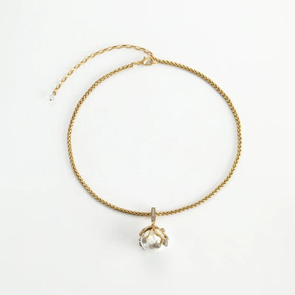 Wildflower Pearl Crown Necklace - Voisson