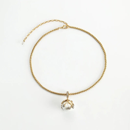 Wildflower Pearl Crown Necklace - Voisson