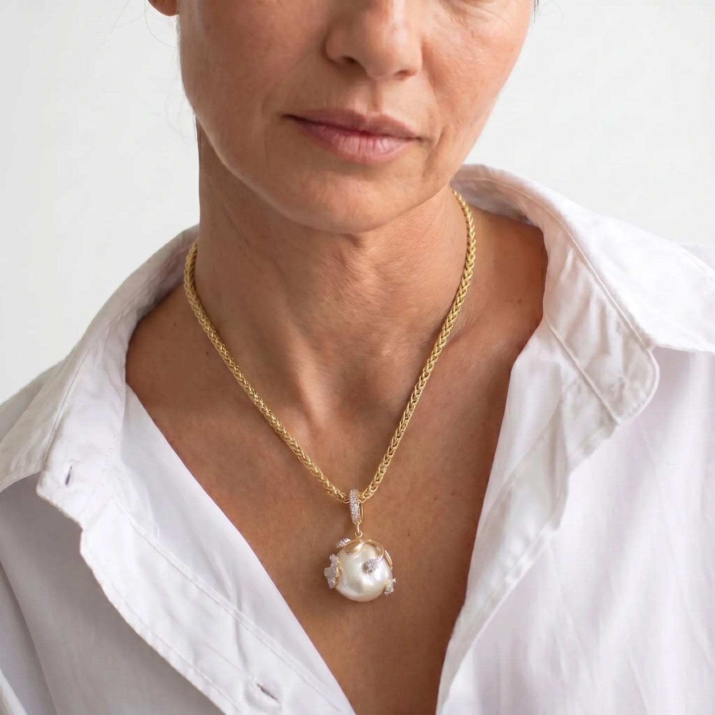 Wildflower Pearl Crown Necklace - Voisson