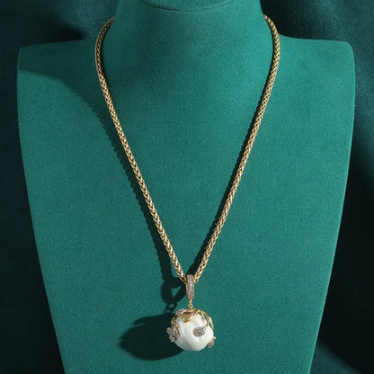 Wildflower Pearl Crown Necklace - Voisson