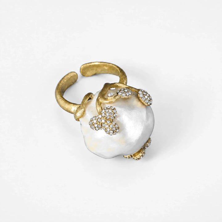 Wildflower Pearl Crown Ring - Voisson