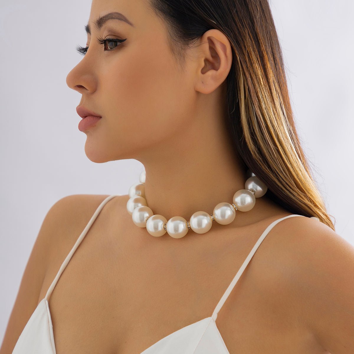 Zenith Chunky Pearl Beads Necklace - Voisson